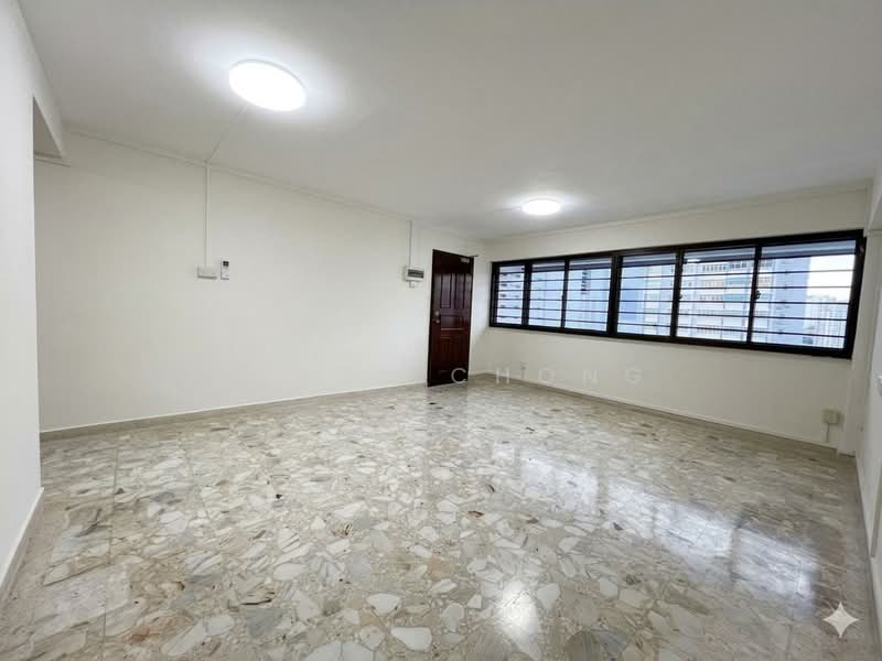 128 Kim Tian Road, 128 Kim Tian Road, 3 Bedrooms, 947 sqft, HDB Flat For Sale, by Harry Chong, 500205060 - Living Room - PropertyGuru.com.sg