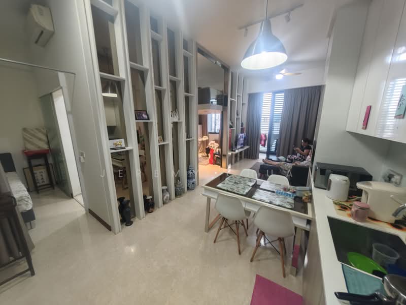 The Hillier, 6 Hillview Rise, 1 Bedroom, 624 sqft, Condominium For Sale, by Jeremy Chua, 500205063 - Living Room - PropertyGuru.com.sg