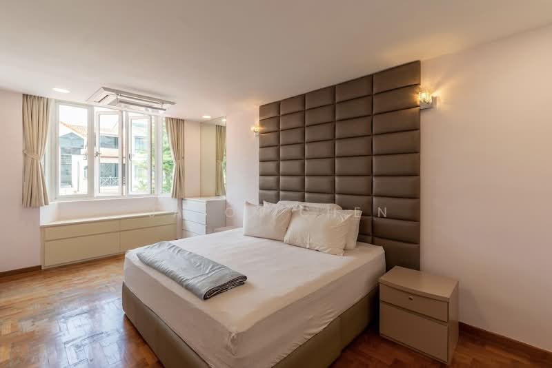 poh huat drive, poh huat drive, 4 Bedrooms, 2,800 sqft, Terraced House For Sale, by Jason Chen, 500205075 - Master Bedroom - PropertyGuru.com.sg