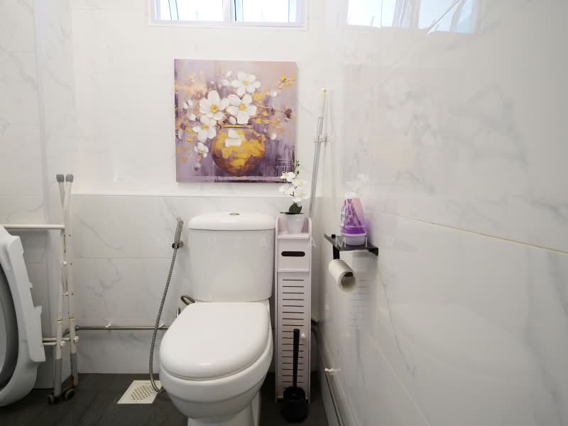 510 Woodlands Drive 14, 510 Woodlands Drive 14, 3 Bedrooms, 1,152 sqft, HDB Flat For Sale, by Mirza Amir, 500205089 - Bathroom - PropertyGuru.com.sg