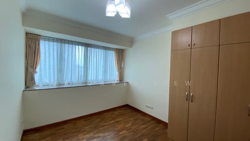 Queens, 10 Stirling Road, 3 Bedrooms, 1,184 sqft, Condominium For Sale, by Margaret Liew, 500205094 - Bedroom - PropertyGuru.com.sg
