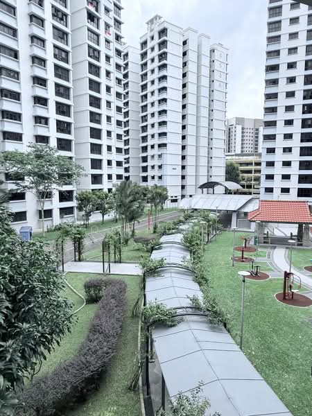 654C Jurong West Street 61, 654C Jurong West Street 61, 3 Bedrooms, 1,190 sqft, HDB Flat For Sale, by SQ Raudha, 500205102 - Exterior - PropertyGuru.com.sg