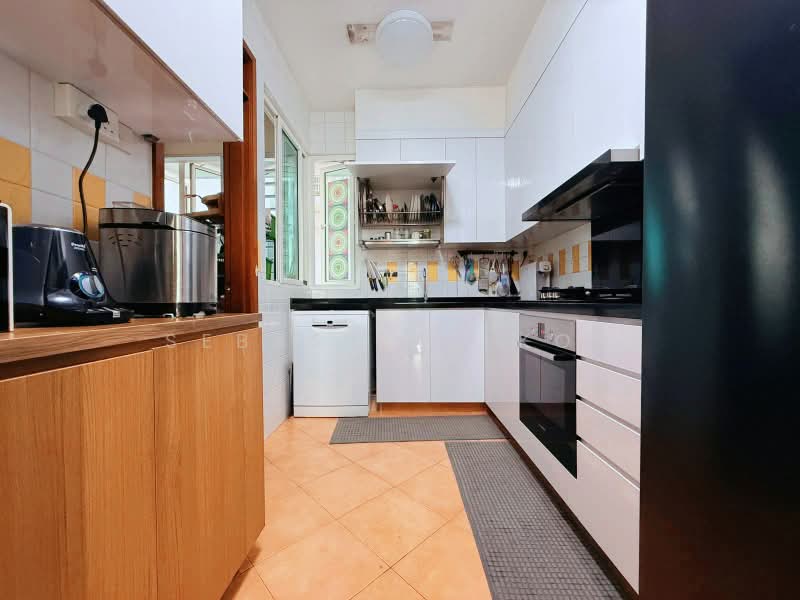 The Floravale, 218 Westwood Avenue, 3 Bedrooms, 1,335 sqft, Executive Condominium For Sale, by Sebastian Koh, 500205105 - Kitchen - PropertyGuru.com.sg