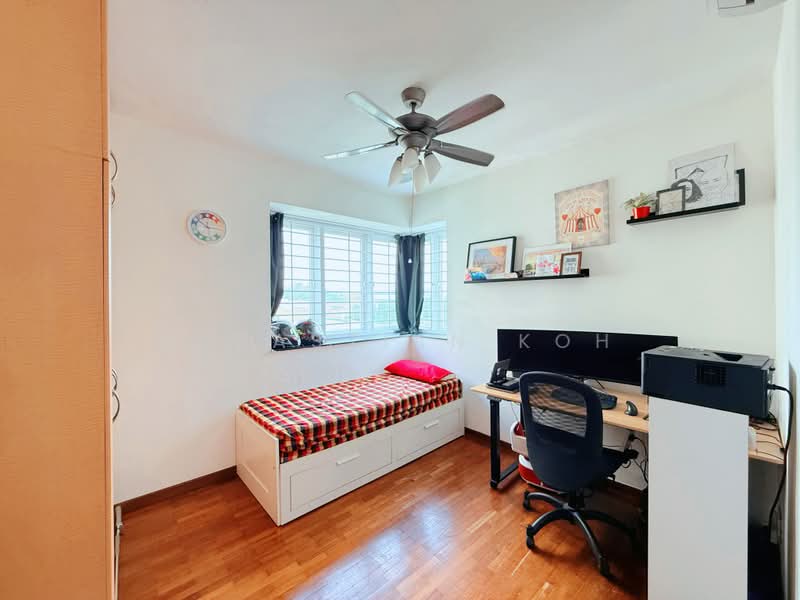 The Floravale, 218 Westwood Avenue, 3 Bedrooms, 1,335 sqft, Executive Condominium For Sale, by Sebastian Koh, 500205105 - Bedroom - PropertyGuru.com.sg
