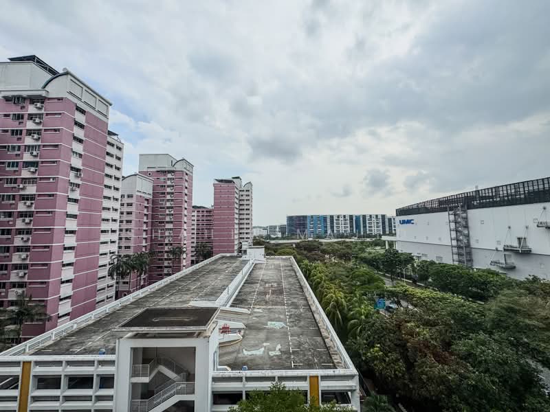 756 Pasir Ris Street 71, 756 Pasir Ris Street 71, 4 Bedrooms, 1,367 sqft, HDB Flat For Sale, by Shahir Majid, 500205124 - Exterior - PropertyGuru.com.sg