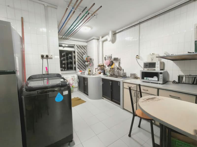 936 Tampines Avenue 5, 936 Tampines Avenue 5, 3 Bedrooms, 1,119 sqft, HDB Flat For Rent, by CLARENCE LIANG, 500205135 - Kitchen - PropertyGuru.com.sg