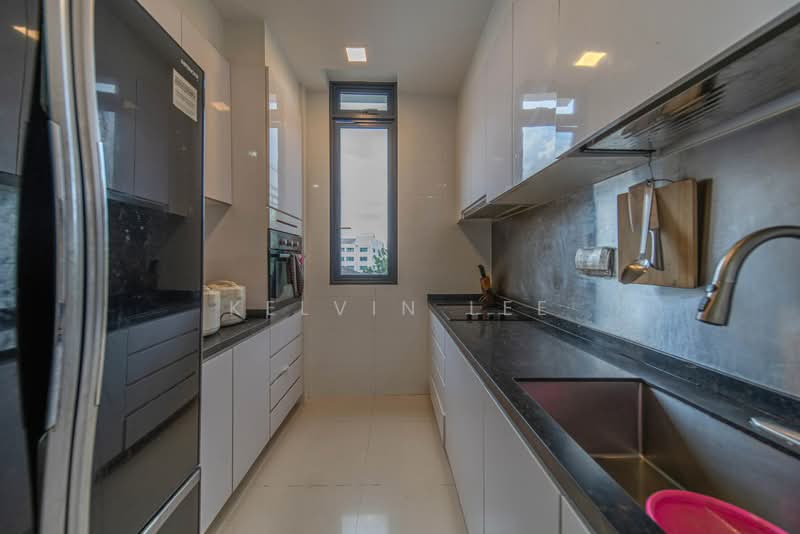 Spazio @ Kovan, 767 Upper Serangoon Road, 3 Bedrooms, 1,442 sqft, Condominium For Sale, by Kelvin Lee, 500205137 - Kitchen - PropertyGuru.com.sg