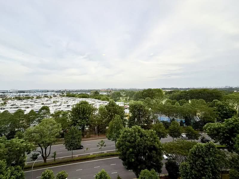 Signature At Yishun, 29 Yishun Street 51, 4 Bedrooms, 1,302 sqft, Executive Condominium For Sale, by Crystal Oh, 500205140 - Exterior - PropertyGuru.com.sg