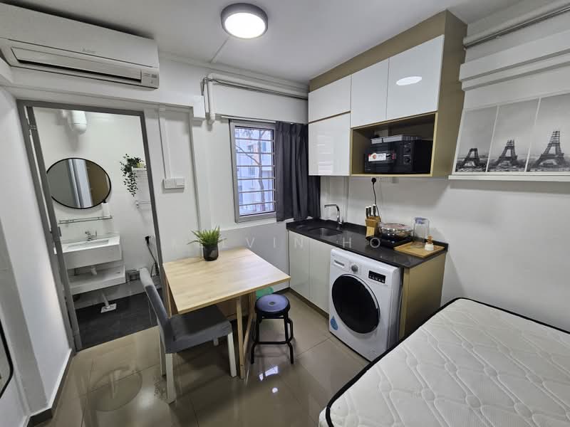 683 Hougang Avenue 8, 683 Hougang Avenue 8, Room Rental, 120 sqft, HDB Flat For Rent, by Kelvin Ho, 500205159 - Kitchen - PropertyGuru.com.sg