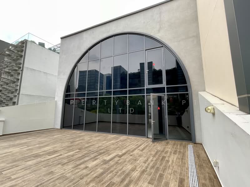 Character Top Floor Shophouse Space off Clarke Quay MRT, North Canal Road, City Hall / Clarke Quay, 3,102 sqft, Shop / Shophouse For Rent, by EDITH, 500205177 - Exterior - CommercialGuru.com.sg
