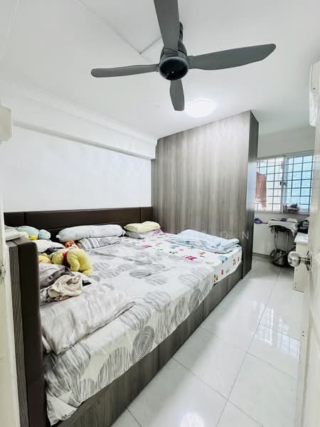 508 Bedok North Avenue 3, 508 Bedok North Avenue 3, 3 Bedrooms, 990 sqft, HDB Flat For Sale, by Aaron Loon, 500205179 - Bedroom - PropertyGuru.com.sg