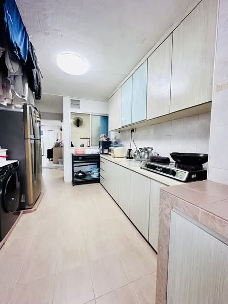 508 Bedok North Avenue 3, 508 Bedok North Avenue 3, 3 Bedrooms, 990 sqft, HDB Flat For Sale, by Aaron Loon, 500205179 - Kitchen - PropertyGuru.com.sg