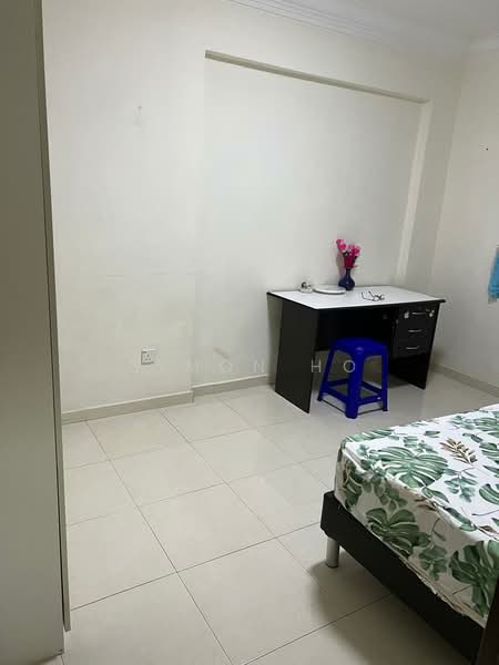 21 Jalan Membina, 21 Jalan Membina, Room Rental, 100 sqft, HDB Flat For Rent, by Simon Ho, 500205181 - Bedroom - PropertyGuru.com.sg