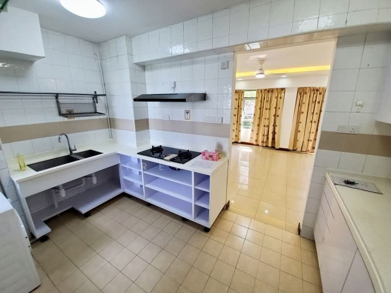 638A Punggol Drive, 638A Punggol Drive, 3 Bedrooms, 1,184 sqft, HDB Flat For Rent, by Irene Ho, 500205185 - Kitchen - PropertyGuru.com.sg