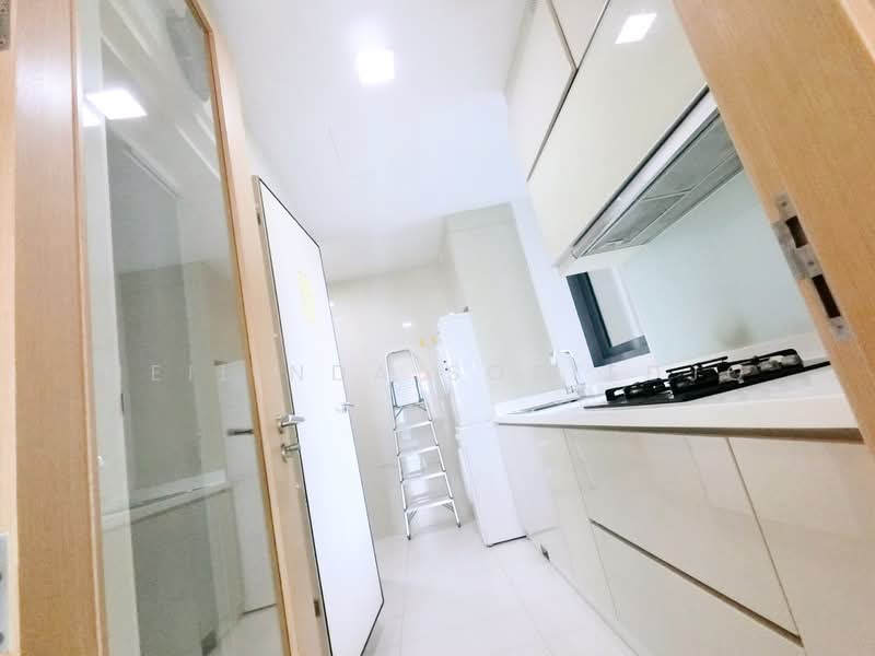 Soleil @ Sinaran, 6 Sinaran Drive, 4 Bedrooms, 1,722 sqft, Condominium For Rent, by Meilinda Soetedjo, 500205189 - Kitchen - PropertyGuru.com.sg