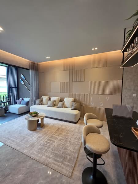 The Arcady At Boon Keng, 1037 Serangoon Road, 3 Bedrooms, 1,195 sqft, Condominium For Sale, by Vincent Lim Boon Seng, 500205199 - Living Room - PropertyGuru.com.sg