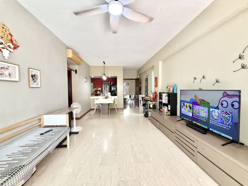 Euphony Gardens, 5 Jalan Mata Ayer, 2 Bedrooms, 1,023 sqft, Condominium For Rent, by Xu Weiru, 500205203 - Living Room - PropertyGuru.com.sg