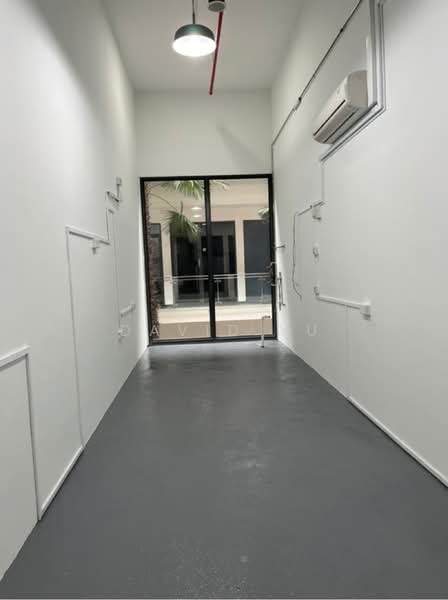 The Promenade @ Pelikat, 189 Jalan Pelikat, 258 sqft, Shop / Shophouse For Rent, by David Yu, 500205206 - CommercialGuru.com.sg