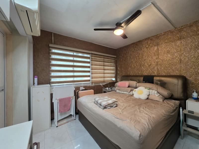 630 Pasir Ris Drive 3, 630 Pasir Ris Drive 3, 4 Bedrooms, 1,302 sqft, HDB Flat For Sale, by Jeremy Peh, 500205211 - Bedroom - PropertyGuru.com.sg