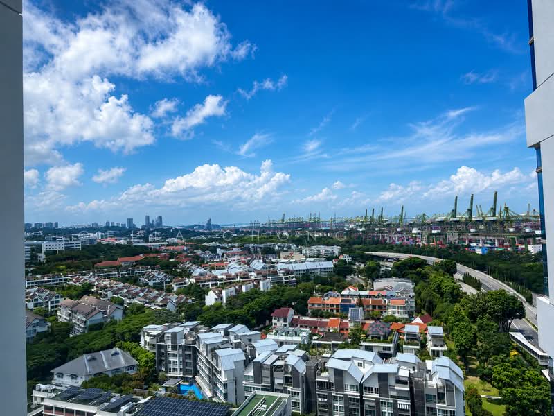 Blue Horizon, 21 West Coast Crescent, 2 Bedrooms, 958 sqft, Condominium For Sale, by Celia Chong 张瑂籣, 500205216 - View - PropertyGuru.com.sg