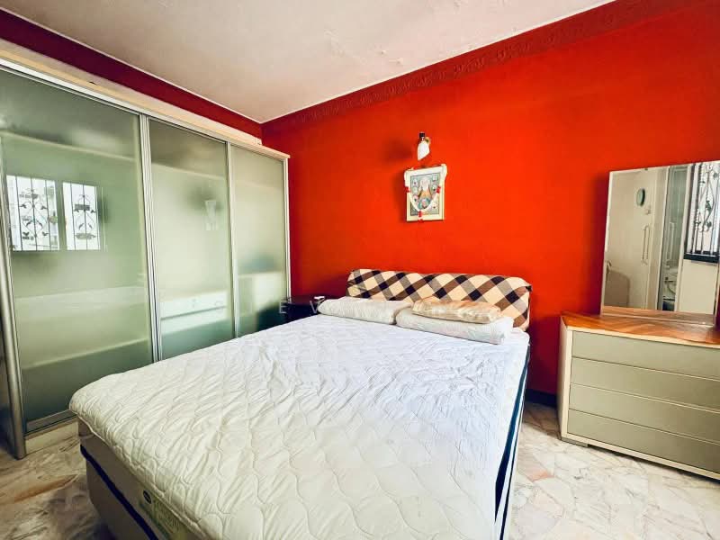 116 Bukit Batok West Avenue 6, 116 Bukit Batok West Avenue 6, 3 Bedrooms, 1,108 sqft, HDB Flat For Sale, by Steven NG, 500205231 - Bedroom - PropertyGuru.com.sg
