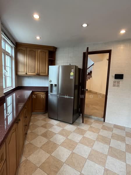 7 Melrose Drive, , 5 Bedrooms, 4,700 sqft, Detached House For Rent, by Kenneth Wong, 500205241 - Kitchen - PropertyGuru.com.sg