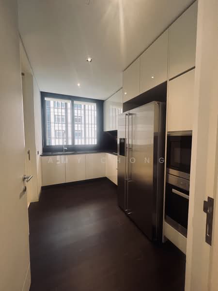 Lloyd SixtyFive, 65 Lloyd Road, 3 Bedrooms, 2,422 sqft, Condominium For Rent, by Amy Chong, 500205249 - Kitchen - PropertyGuru.com.sg