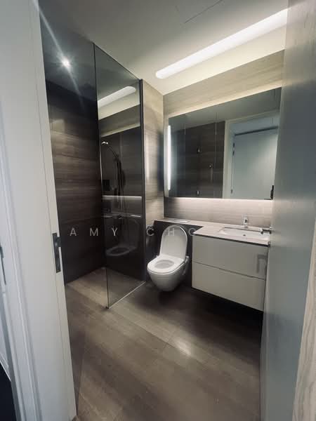 Lloyd SixtyFive, 65 Lloyd Road, 3 Bedrooms, 2,422 sqft, Condominium For Rent, by Amy Chong, 500205249 - Bathroom - PropertyGuru.com.sg