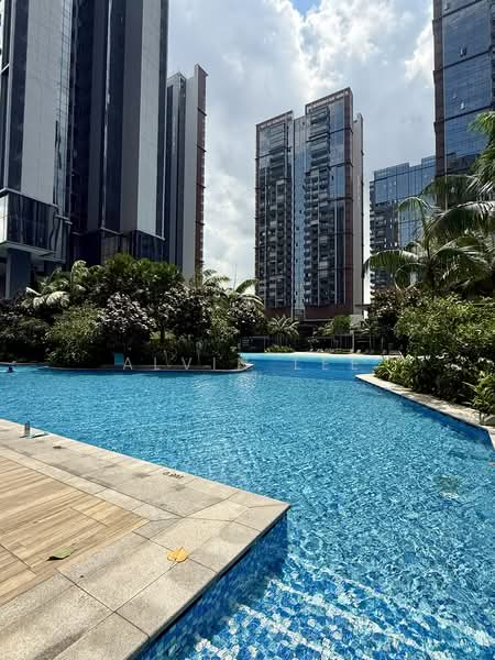 C.H.E.A.P! C.H.E.A.P! Luxurious 4 Bedrooms! Stunning Pool View! Move-in Condition!, Jalan Lempeng, 4 Bedrooms, 1,238 sqft, Condominium For Sale, by Alvin Lee, 500205259 - PropertyGuru.com.sg