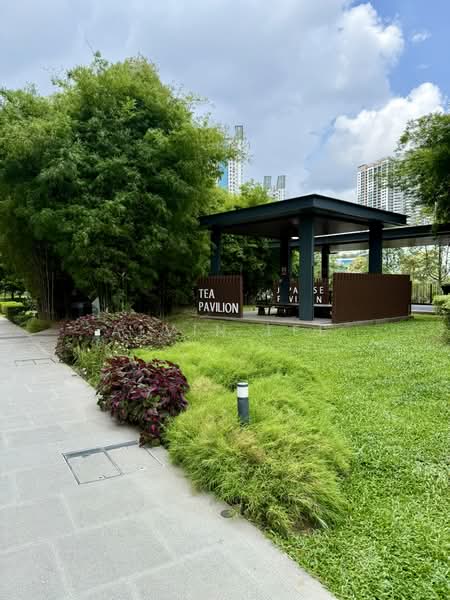 C.H.E.A.P! C.H.E.A.P! Luxurious 4 Bedrooms! Stunning Pool View! Move-in Condition!, Jalan Lempeng, 4 Bedrooms, 1,238 sqft, Condominium For Sale, by Alvin Lee, 500205259 - PropertyGuru.com.sg