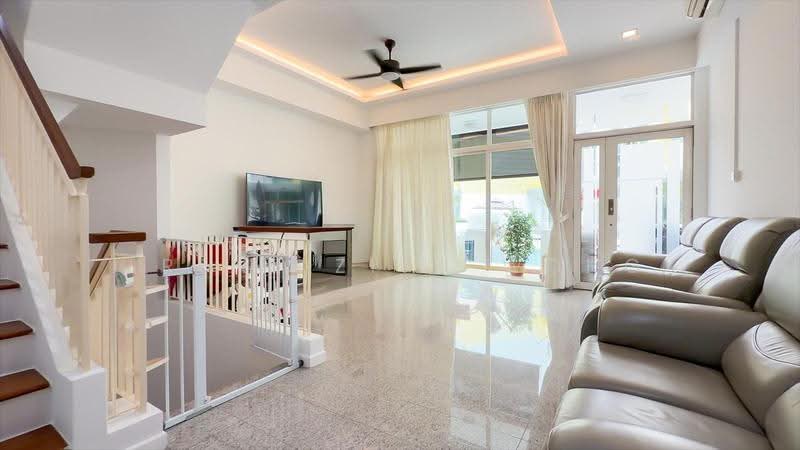 The Shaughnessy, 42 Miltonia Close, Sembawang / Yishun, 5 Bedrooms, 3,304 sqft, Terraced House For Rent, by Irene Zita Wong, 500205286 - Living Room - PropertyGuru.com.sg