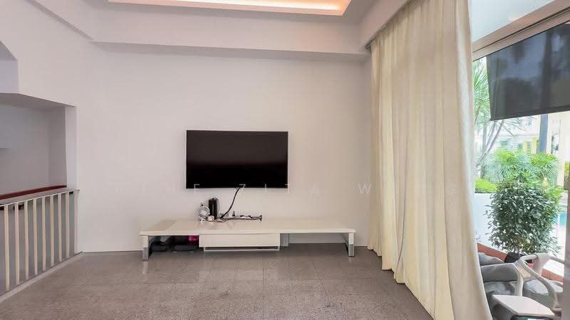 The Shaughnessy, 42 Miltonia Close, Sembawang / Yishun, 5 Bedrooms, 3,304 sqft, Terraced House For Rent, by Irene Zita Wong, 500205286 - Living Room - PropertyGuru.com.sg