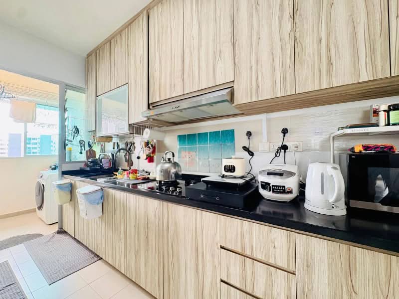 802A Keat Hong Close, 802A Keat Hong Close, 3 Bedrooms, 1,216 sqft, HDB Flat For Sale, by Steven NG, 500205288 - Kitchen - PropertyGuru.com.sg