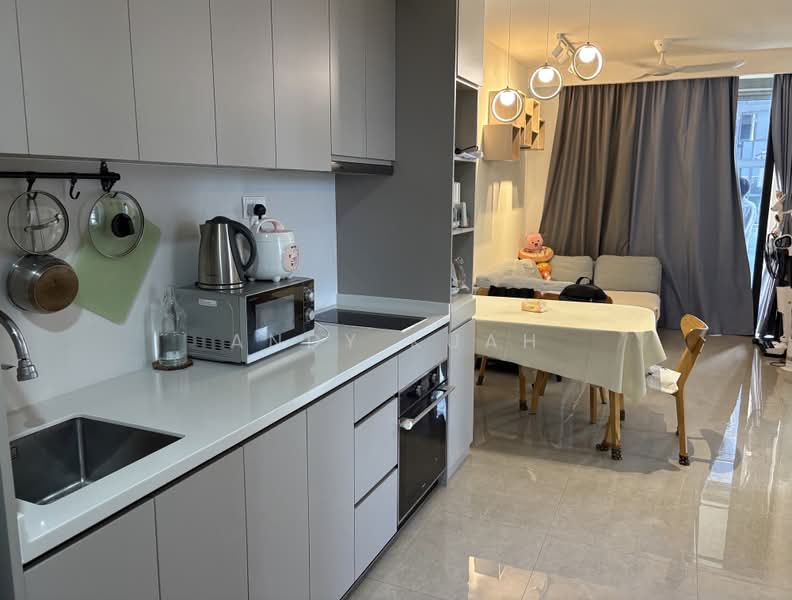 The Tapestry, 59 Tampines Street 86, 2 Bedrooms, 603 sqft, Condominium For Sale, by Andy Kuah, 500205294 - Kitchen - PropertyGuru.com.sg