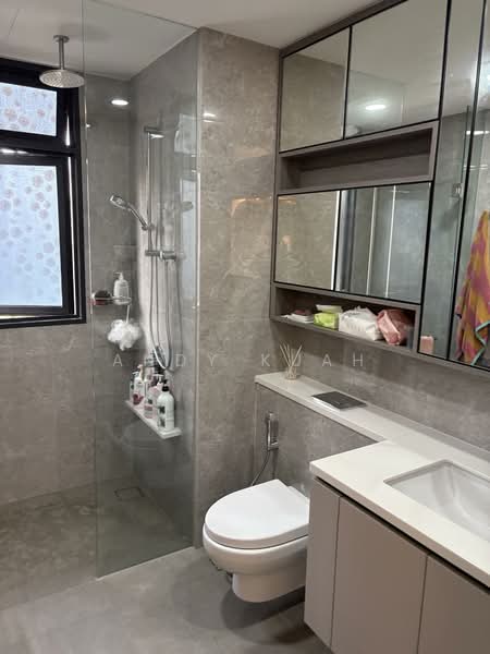 The Tapestry, 59 Tampines Street 86, 2 Bedrooms, 603 sqft, Condominium For Sale, by Andy Kuah, 500205294 - Bathroom - PropertyGuru.com.sg