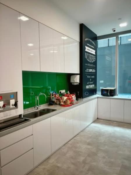 High Quality Fitted Office, Tanjong Pagar, , 4,844 sqft, Office For Rent, by David Toh (卓宏森), 500205306 - Kitchen - CommercialGuru.com.sg