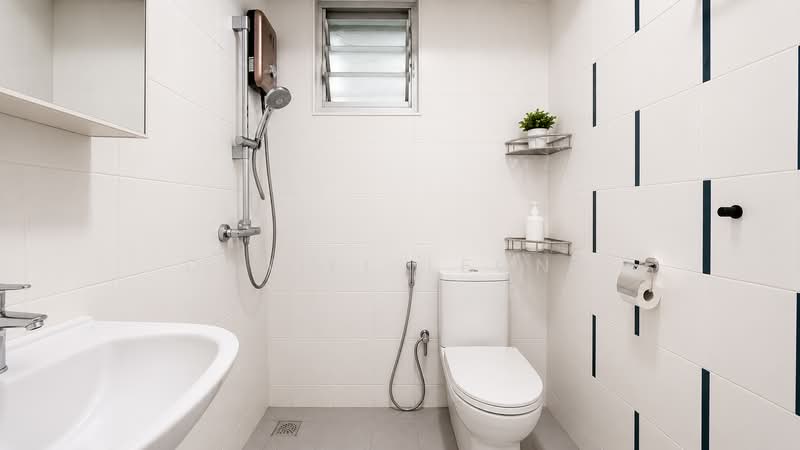 424D Yishun Avenue 11, 424D Yishun Avenue 11, 2 Bedrooms, 721 sqft, HDB Flat For Sale, by Daniel Leong, 500205311 - Bathroom - PropertyGuru.com.sg