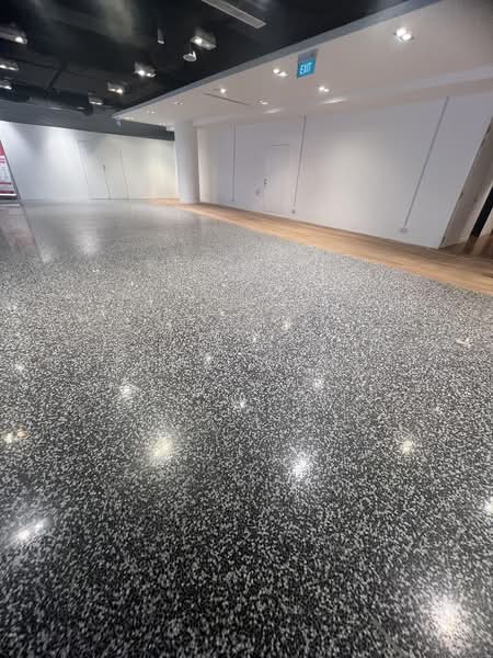 The Heeren, 260 Orchard Road, 5,413 sqft, Mall Shop For Rent, by June Wang, 500205331 - Interior - CommercialGuru.com.sg