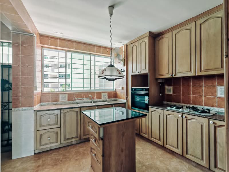 Lakepoint Condo, 2 Lakepoint Drive, 3 Bedrooms, 2,217 sqft, Condominium For Rent, by Alan Wee, 500205370 - Kitchen - PropertyGuru.com.sg