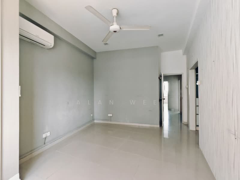 Lakepoint Condo, 2 Lakepoint Drive, 3 Bedrooms, 2,217 sqft, Condominium For Rent, by Alan Wee, 500205370 - Interior - PropertyGuru.com.sg