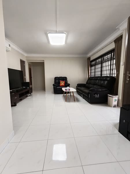 517 Pasir Ris Street 52, 517 Pasir Ris Street 52, 3 Bedrooms, 1,130 sqft, HDB Flat For Rent, by Martin Lim, 500205372 - Living Room - PropertyGuru.com.sg