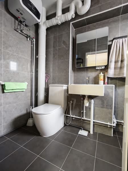517 Pasir Ris Street 52, 517 Pasir Ris Street 52, 3 Bedrooms, 1,130 sqft, HDB Flat For Rent, by Martin Lim, 500205372 - Bathroom - PropertyGuru.com.sg