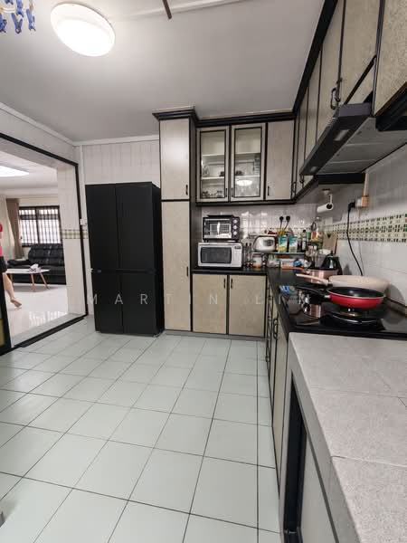 517 Pasir Ris Street 52, 517 Pasir Ris Street 52, 3 Bedrooms, 1,130 sqft, HDB Flat For Rent, by Martin Lim, 500205372 - Kitchen - PropertyGuru.com.sg