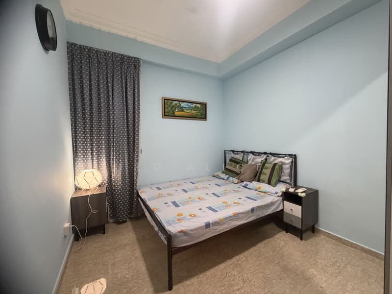 Pinewood Terrace, Pinewood Grove, 6 Bedrooms, 3,855 sqft, Terraced House For Sale, by Teo Alice, 500205374 - Bedroom - PropertyGuru.com.sg