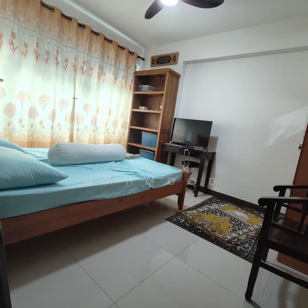 414A Fernvale Link, 414A Fernvale Link, 2 Bedrooms, 732 sqft, HDB Flat For Sale, by Sidek Mahmood, 500205380 - Bedroom - PropertyGuru.com.sg