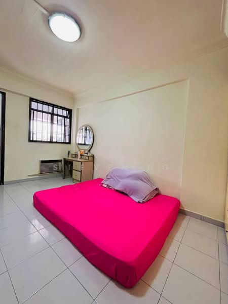 406 Sin Ming Avenue, 406 Sin Ming Avenue, 2 Bedrooms, 689 sqft, HDB Flat For Sale, by Steven NG, 500205384 - Bedroom - PropertyGuru.com.sg