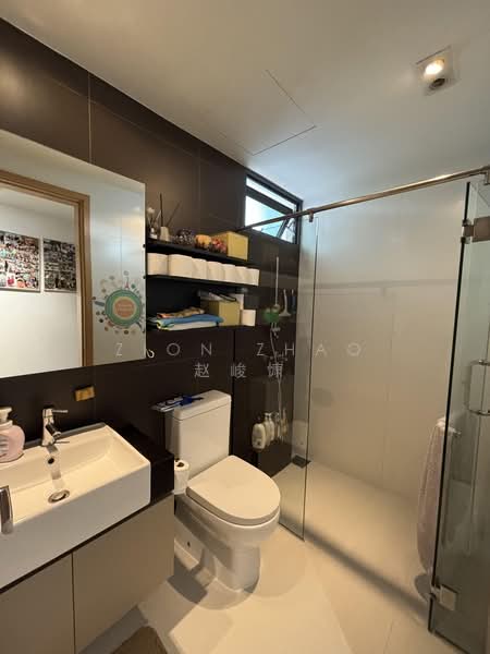 Esparina Residences, 113 Compassvale Bow, 3 Bedrooms, 1,066 sqft, Executive Condominium For Rent, by Zion Zhao 赵峻慷, 500205387 - Bathroom - PropertyGuru.com.sg