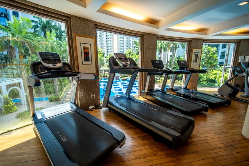 The Bayshore, 22 Bayshore Road, 2 Bedrooms, 946 sqft, Condominium For Sale, by Stephanie Quek, 500205388 - Gym - PropertyGuru.com.sg