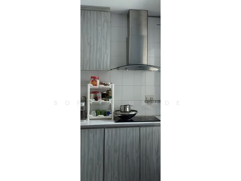 436B Fernvale Road, 436B Fernvale Road, Room Rental, 100 sqft, HDB Flat For Rent, by Sophia Mande, 500205398 - Kitchen - PropertyGuru.com.sg