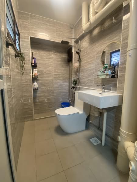 512 Serangoon North Avenue 4, 512 Serangoon North Avenue 4, Room Rental, 100 sqft, HDB Flat For Rent, by Alex Pandian, 500205399 - Bathroom - PropertyGuru.com.sg